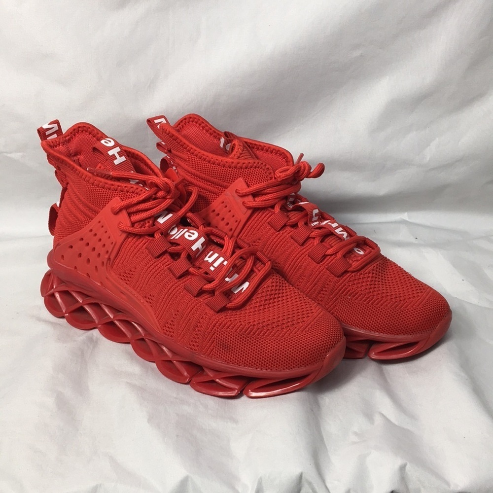 Hello Merlin Mens Red Blade Type Lace Up Running Shoes Size 6.5 GREAT Condition
